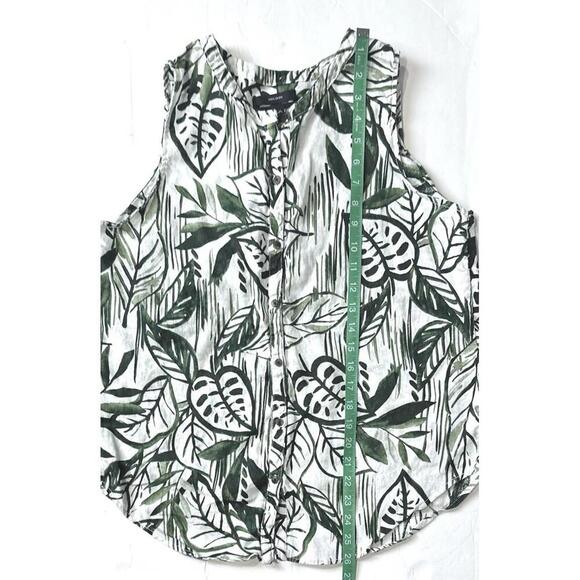 Tahari White and Green Floral Sleeveless Button Up Shirt Women's Size M - Picture 7 of 9
